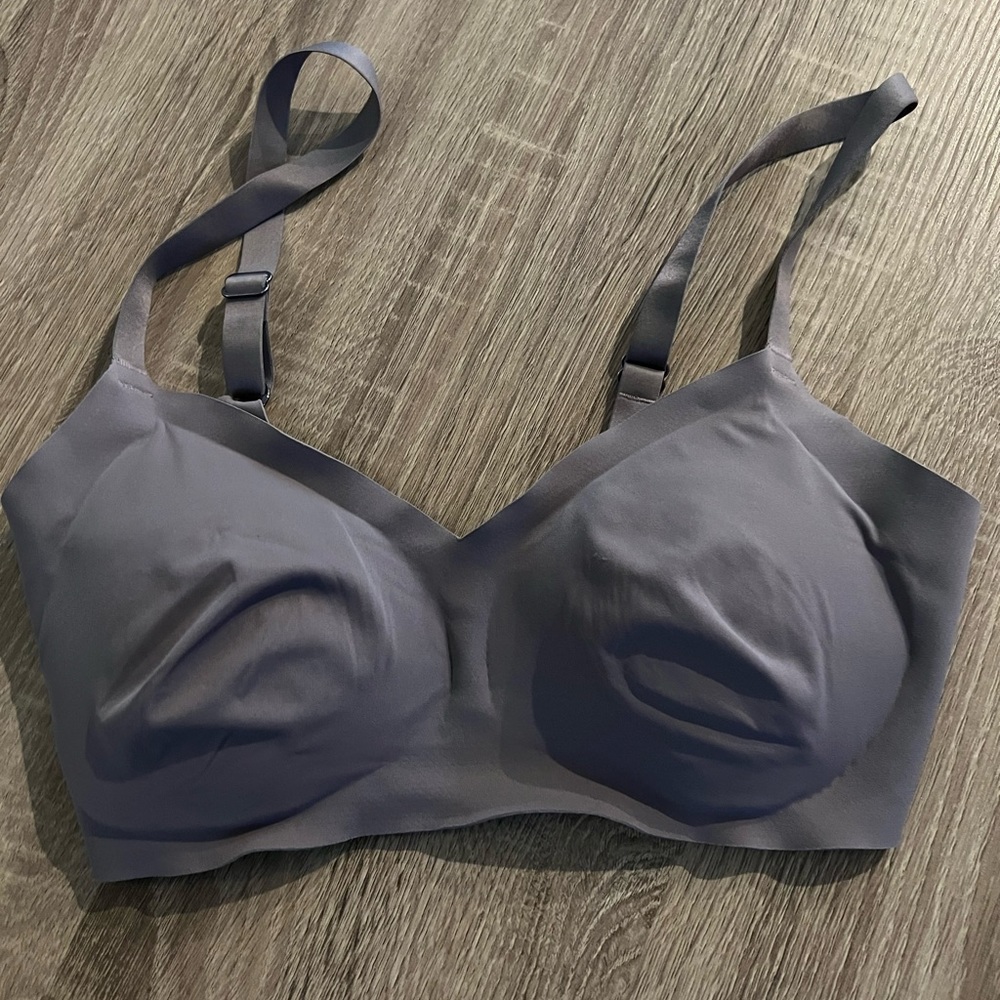 Aerie feelfree bralette grey